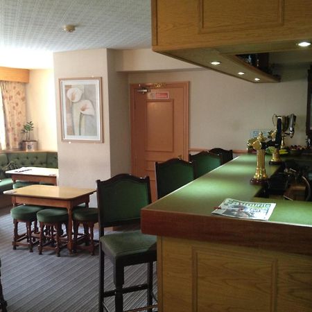 Hall Park Hotel Self Check In Workington Exterior foto